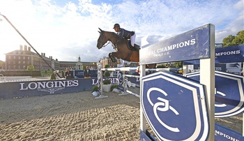 Nicola Philippaerts gallops to the win for opening day CSI5* Class