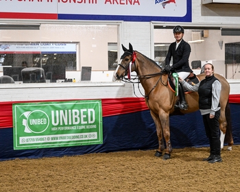 Adam Taylor secures his Hickstead place in the UNIBED – High Performance Equine Bedding Winter B and C Final at Arena UK