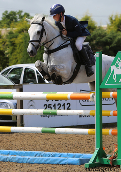 Alexander Mclean Wins Blue Chip Pony Newcomers Championship Final Second Round at South View Equestrian Centre Pony Premier Show