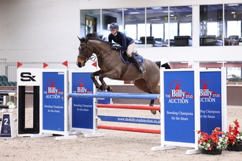 SEIB Winter Novice Qualifier Wraps Up at Addington Equestrian Centre with Alice Ellison and Georgie Strutton Claiming Last Final Spots.