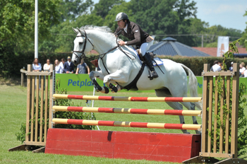 Double of wins for Williams on day one at Hickstead