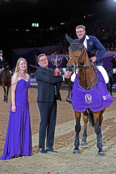 A Whitaker Win in the Grandstand Challenge Cup