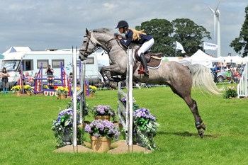Megan Taylor Claims Victory in KBIS Insurance Senior British Novice Second Round at Ashby Show