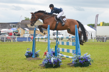 Emma Slater Jumps to Victory in the Speedi-Beet HOYS Grade C Qualifier at Royal Bath & West Show 