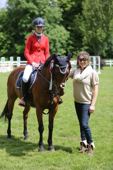 Lily Dean Jumps to Victory in Squibb Group Pony Foxhunter Second Round at Bicton Arena