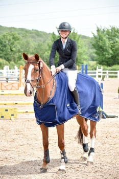 Honey Vooght Rises to the Top in Nupafeed Supplements Senior Discovery Second Round at Ponderosa