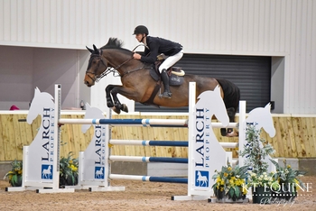 Sandy McLean claims victory in the UNIBED – High Performance Equine Bedding Grades B&C Qualifier at Kelsall Hill Equestrian Centre 