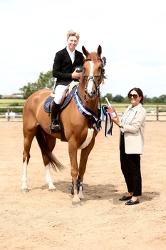 Seamus Taylor and Billy Wolsey Triumph in Competitive Redpost Foxhunter Second Round at Vale View 