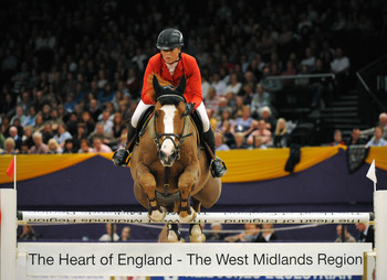 Hat Trick for Ellen  at HOYS as she's crowned Show Jumper of the Year